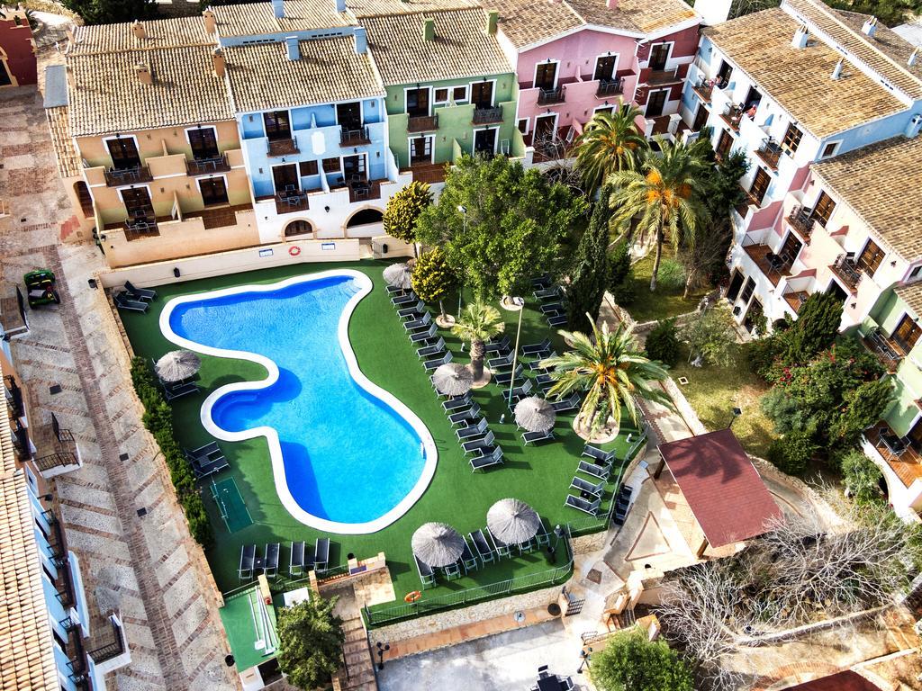 Occidental Pueblo Acantilado إل كامبيلو المظهر الخارجي الصورة