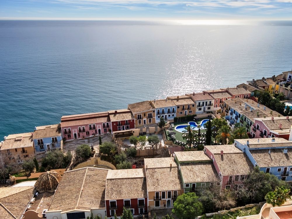 Occidental Pueblo Acantilado إل كامبيلو المظهر الخارجي الصورة